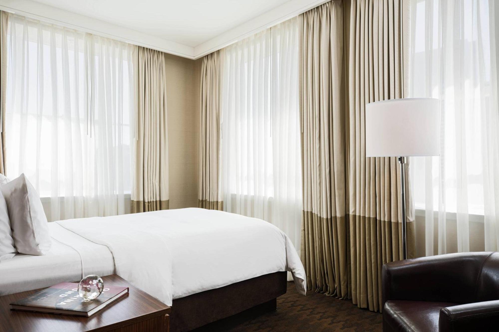 Renaissance Pere Marquette French Quarter Area Hotel