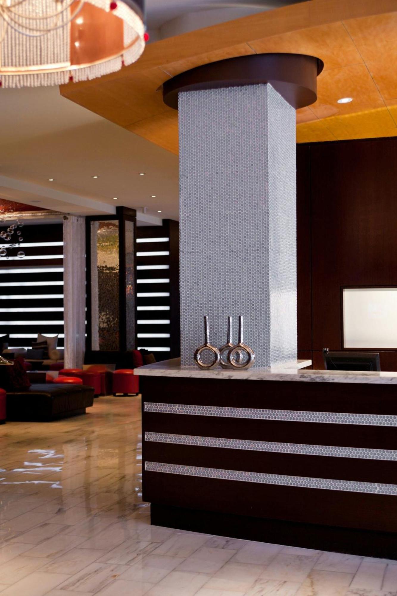 Renaissance Pere Marquette French Quarter Area 4*